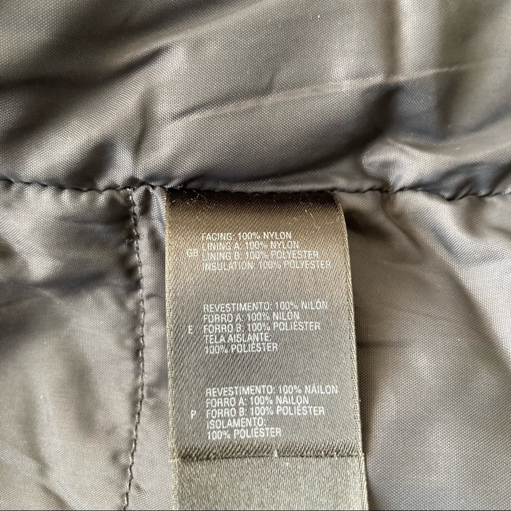 NWOT The North Face insulated jacket. - Picture 4 of 5